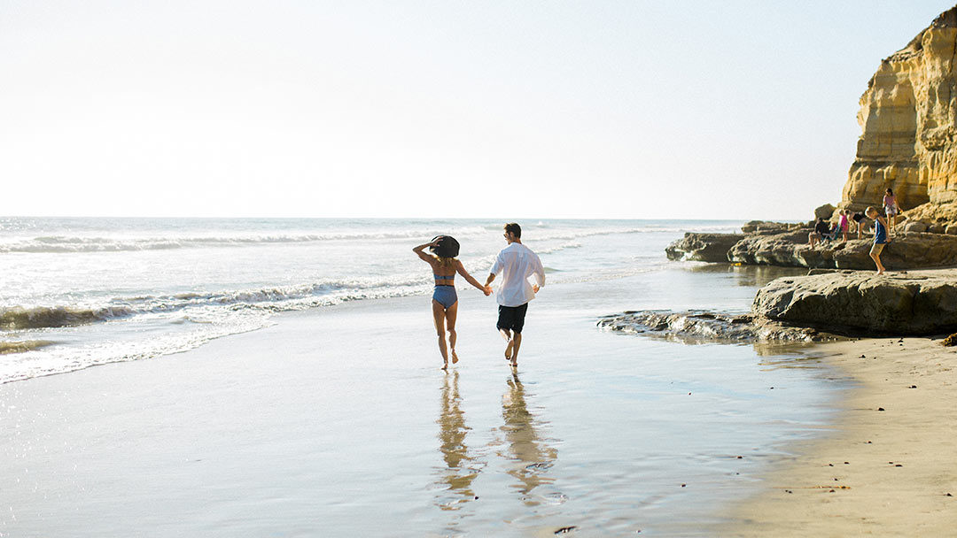 Chic Beach Engagement Session