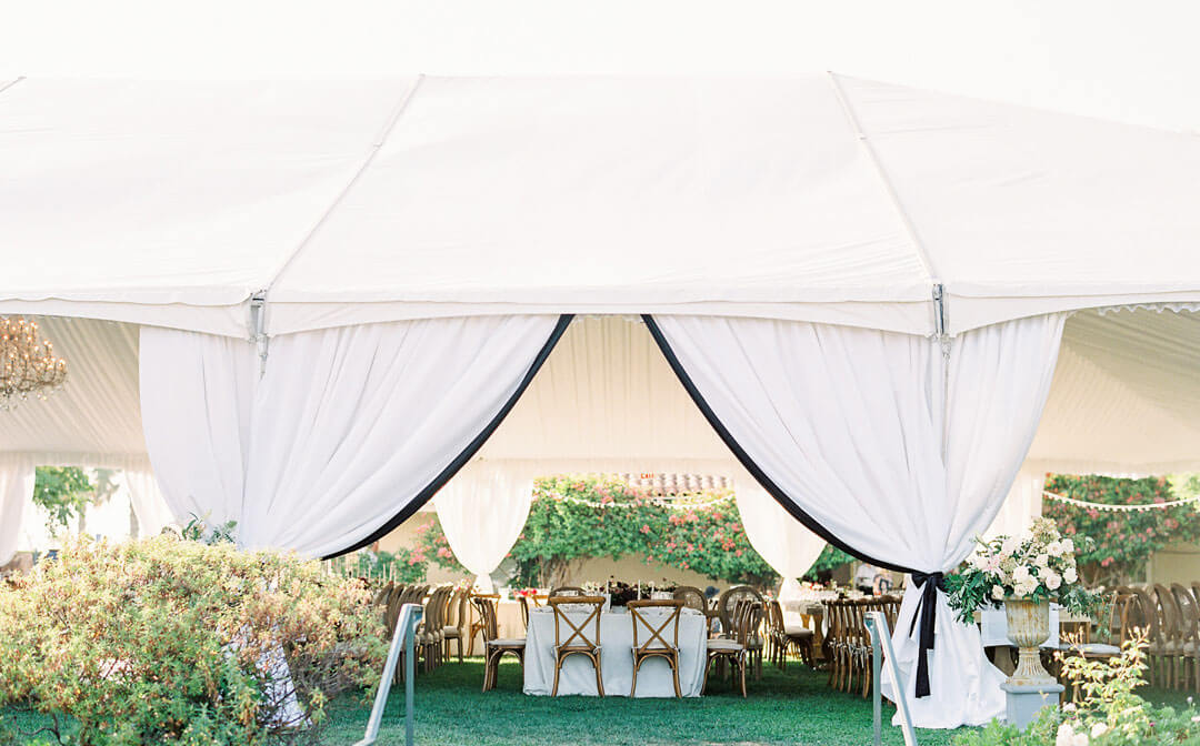 HauteFetes Black and white tented wedding